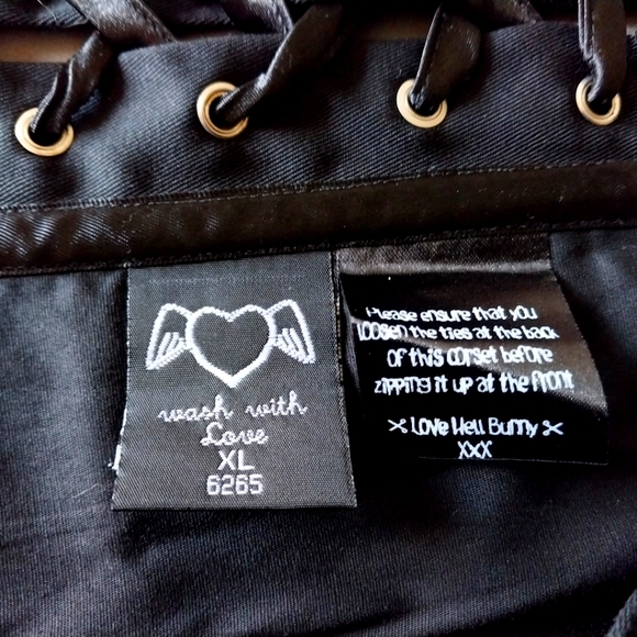 Vintage Spin Doctor Y2K Hell Bunny skull cameo corset top - Picture 8 of 8